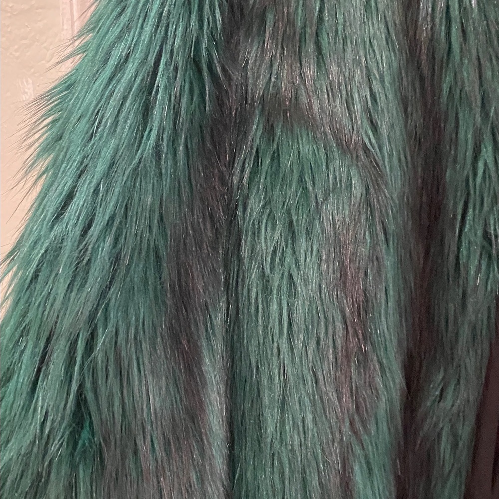 Guess Emerald Green Faux Fur Coat Jacket Medium - Picture 9 of 9